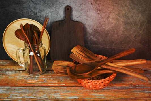 How to Choose the Best Teak Wooden Utensils for Your Kitchen