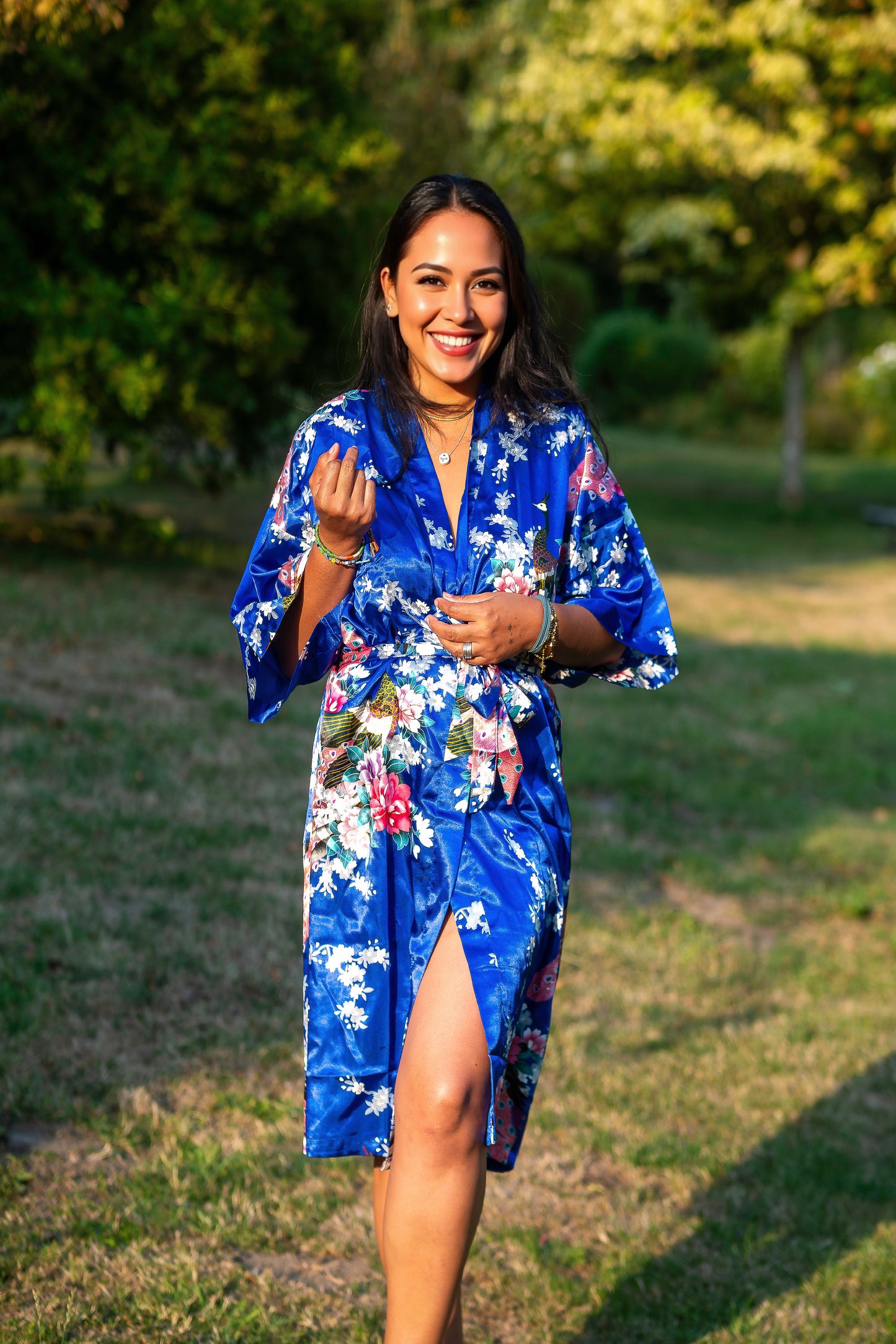 Elegant kimonos for ladies in soft silk fabric