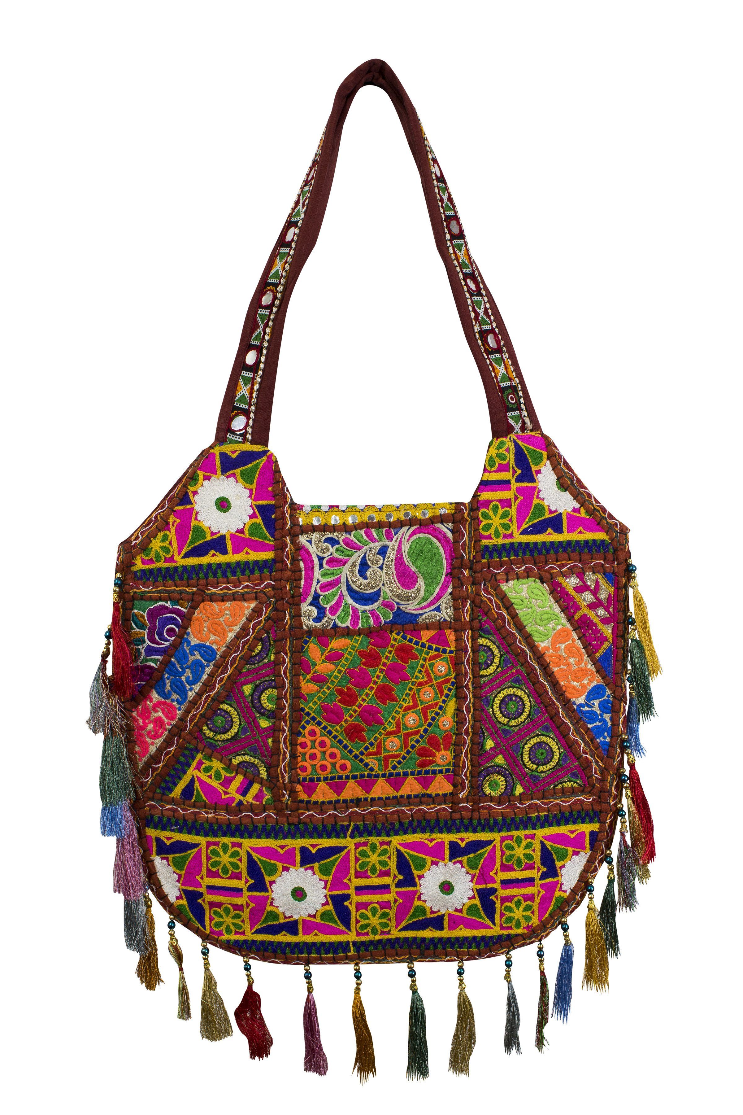 Buy Hand Embroidered kutchi hand bag - Rabari Embroidery